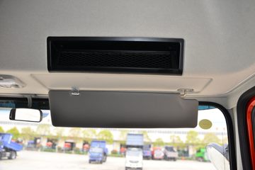 ���� ��� 245���� 4X2 6.5����ж��(�ж�)(DYQ3180D6AB)ͼƬ