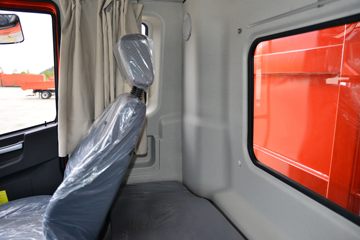 ���� ��� 245���� 4X2 6.5����ж��(�ж�)(DYQ3180D6AB)ͼƬ