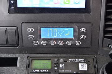 ���� ��� 245���� 4X2 6.5����ж��(�ж�)(DYQ3180D6AB)ͼƬ