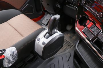 �ൺ��� JH5�ؿ� 480���� 6X4 AMT�Զ���ǣ����(CA4251P2K15T1E6A80)ͼƬ