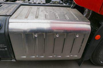 �ൺ��� JH5�ؿ� 480���� 6X4 AMT�Զ���ǣ����(CA4251P2K15T1E6A80)ͼƬ