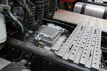 �ൺ��� JH5�ؿ� 480���� 6X4 AMT�Զ���ǣ����(CA4251P2K15T1E6A80)ͼƬ