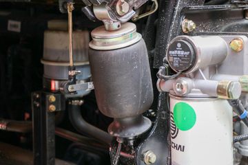 �ൺ��� JH5�ؿ� 480���� 6X4 AMT�Զ���ǣ����(CA4251P2K15T1E6A80)ͼƬ