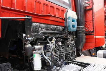 �ൺ��� JH5�ؿ� 480���� 6X4 AMT�Զ���ǣ����(CA4251P2K15T1E6A80)ͼƬ