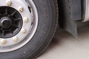 �ൺ��� JH5�ؿ� 480���� 6X4 AMT�Զ���ǣ����(CA4251P2K15T1E6A80)ͼƬ