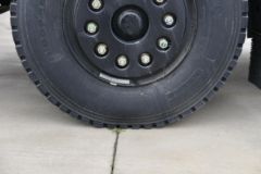 大运 F7重卡 330马力 8X4 6.2米自卸车(国六)