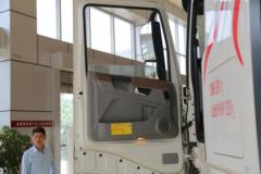 东风商用车 天龙旗舰KX 560马力 6X4 智能牵引车(国六)(DFH4250C14)