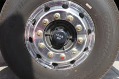东风柳汽 乘龙H5 超轻版 460马力 6X4 LNG牵引车(国六)(LZ4250H7DM1)