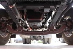 东风柳汽 乘龙H5 超轻版 460马力 6X4 LNG牵引车(国六)(LZ4250H7DM1)