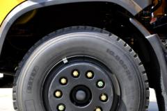 大运 运隆 复合型 180马力 4X2 4米自卸车(DYQ3181D6AB)