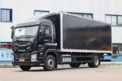 庆铃 五十铃巨咖 240马力 4X2 7.6米厢式载货车(QL5180XXYGTFRJ)