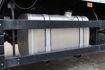 ���� ��ʮ��޿� 240���� 4X2 7.6����ʽ�ػ���(QL5180XXYGTFRJ)ͼƬ