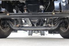 庆铃 五十铃巨咖 240马力 4X2 7.6米厢式载货车(QL5180XXYGTFRJ)