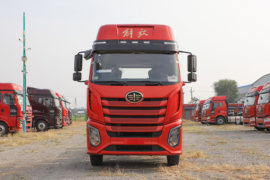 解放J6G 牵引车外观                                                图片