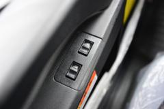 大运 G6中卡 复合型 230马力 6X2 4.8米自卸车(DYQ3243D6CC)