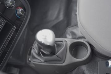 ���� ����X6 ���ʰ� 1.6L 150���� ���� 3.65�׵�������΢��(����)ͼƬ