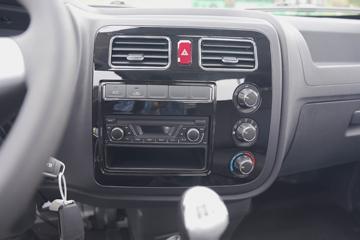 ���� ����X6 ���ʰ� 1.6L 150���� ���� 3.65�׵�������΢��(����)ͼƬ