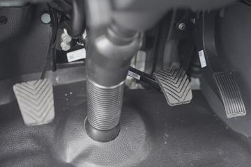 ���� ����X6 ���ʰ� 1.6L 150���� ���� 3.65�׵�������΢��(����)ͼƬ