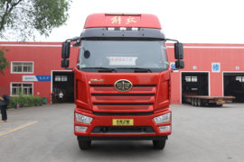 解放J6L&nbsp;畜禽运输车外观图片