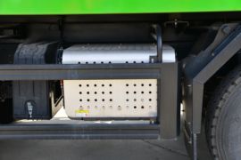 大运F7&nbsp;自卸车底盘                                                图片