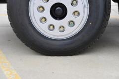 大运 G6 180马力 4X2 平板运输车(国六)(短轴距)(DYQ5141TPBD6AB)