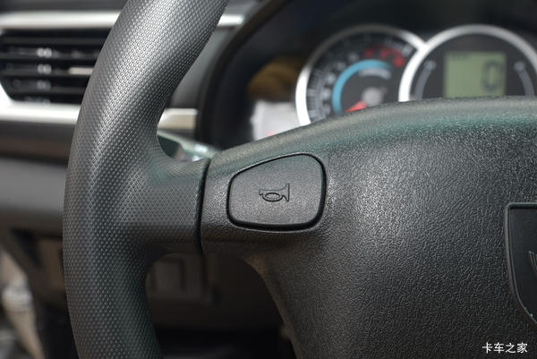 抢购在行动!太原市金卡T2S载货车降价大放送,立降0.5万