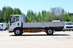 江铃 凯运＋宽体 146马力 4.2米单排栏板轻卡(国六)(6档)(JX1049TGA26)