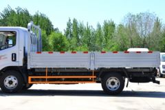 江铃 凯运＋宽体 146马力 4.2米单排栏板轻卡(国六)(6档)(JX1049TGA26)