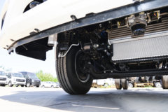 江铃 凯运＋中体 146马力 4.2米单排仓栅式轻卡(国六)(气刹)(JX5044CCYTGB26)