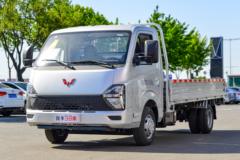 五菱 龙卡 基本型 2.0L 136马力 汽油 3.8米单排栏板微卡(国六)(LZW1031GHU)