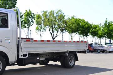 ���� ���� ������ 2.0L 136���� ���� 3.8�׵�������΢��(����)(LZW1031GHU)ͼƬ