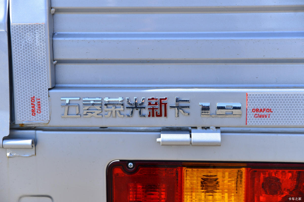  ٹ¿  1.8L 125  2.6˫΢()(˫̥)(LZW1030SLTWB)װ                                                