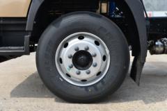 福田 奥铃大黄蜂PLUS 220马力 6.8米排半仓栅式载货车(国六)(BJ5188CCYKPFK-AD1)