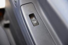 五十铃翼放EC&nbsp;冷藏车驾驶室图片