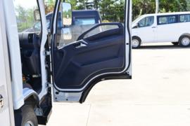 五十铃翼放EC&nbsp;冷藏车驾驶室图片