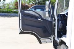 江西五十铃 翼放EC7 116马力 4X2 4.1米冷藏车(拓路星牌)(TLV5043XLC-D1)