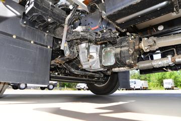 江西五十铃 翼放EC7 116马力 4X2 4.1米冷藏车(拓路星牌)(TLV5043XLC-D1)图片