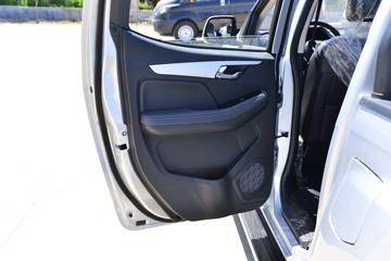 ������ʮ�� ���� 2.5T���� 143���� �ֶ����� ����˫��Ƥ��ͼƬ