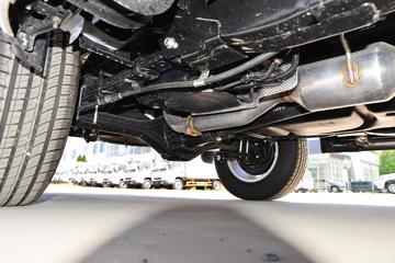 ������ʮ�� ���� 2.5T���� 143���� �ֶ����� ����˫��Ƥ��ͼƬ