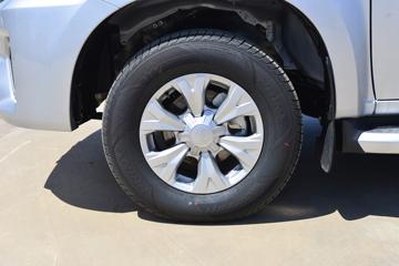 ������ʮ�� ���� 2.5T���� 143���� �ֶ����� ����˫��Ƥ��ͼƬ