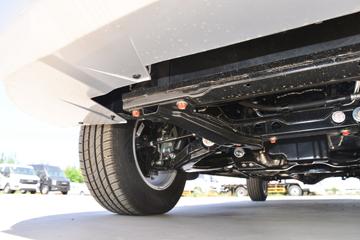 ������ʮ�� ���� 2.5T���� 143���� �ֶ����� ����˫��Ƥ��ͼƬ