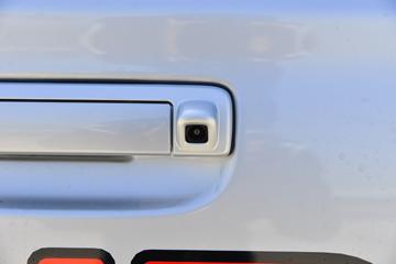 ������ʮ�� ���� 2.5T���� 143���� �ֶ����� ����˫��Ƥ��ͼƬ