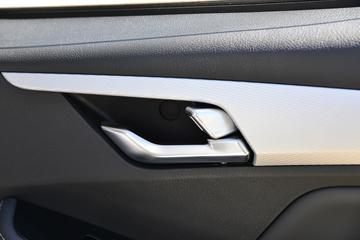 ������ʮ�� ���� 2023�� 2.5T���� 143���� �ֶ����� ����˫��Ƥ��ͼƬ