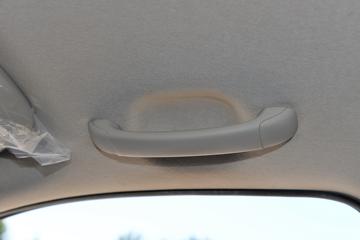 ������ʮ�� ���� 2023�� 2.5T���� 143���� �ֶ����� ����˫��Ƥ��ͼƬ