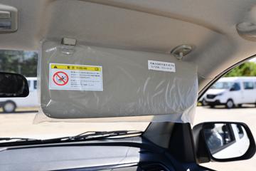 ������ʮ�� ���� 2023�� 2.5T���� 143���� �ֶ����� ����˫��Ƥ��ͼƬ