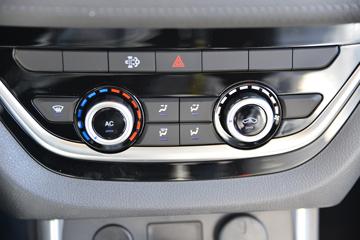 ������ʮ�� ���� 2023�� 2.5T���� 143���� �ֶ����� ����˫��Ƥ��ͼƬ