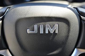 ������ʮ�� ���� 2023�� 2.5T���� 143���� �ֶ����� ����˫��Ƥ��ͼƬ