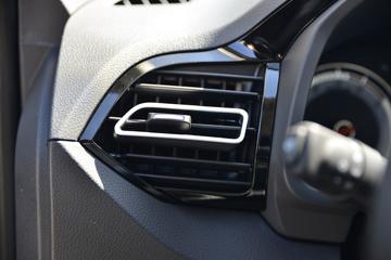 ������ʮ�� ���� 2023�� 2.5T���� 143���� �ֶ����� ����˫��Ƥ��ͼƬ