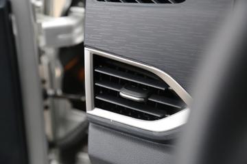 祥菱V1&nbsp;电动载货车内饰图片