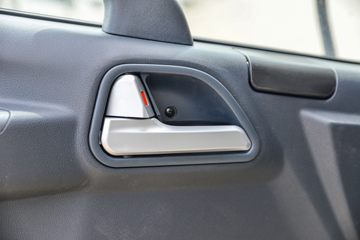 ��� J6F���� 137���� 4.16�׵�����ʽ�Ῠ(����)(CA5040XXYP40K61L2E6A84)ͼƬ